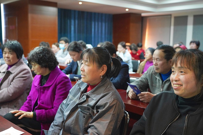 健康、法律专题讲座2.jpg
